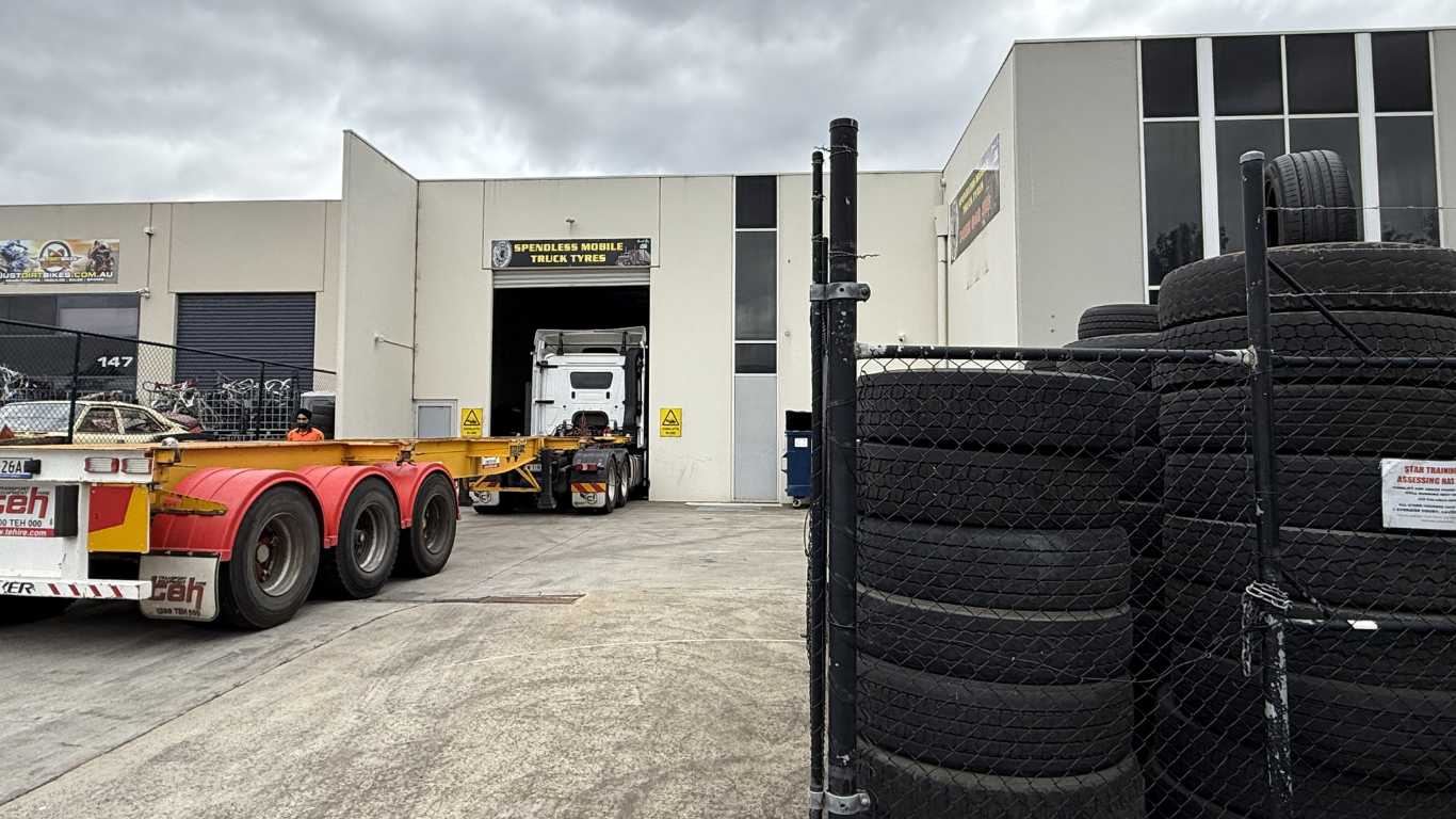 Truck Tyre Shop in Melbourne